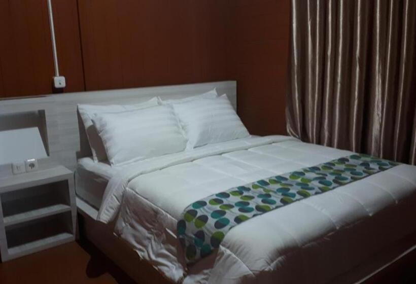 בית מלון כפרי Granada Inn Palu