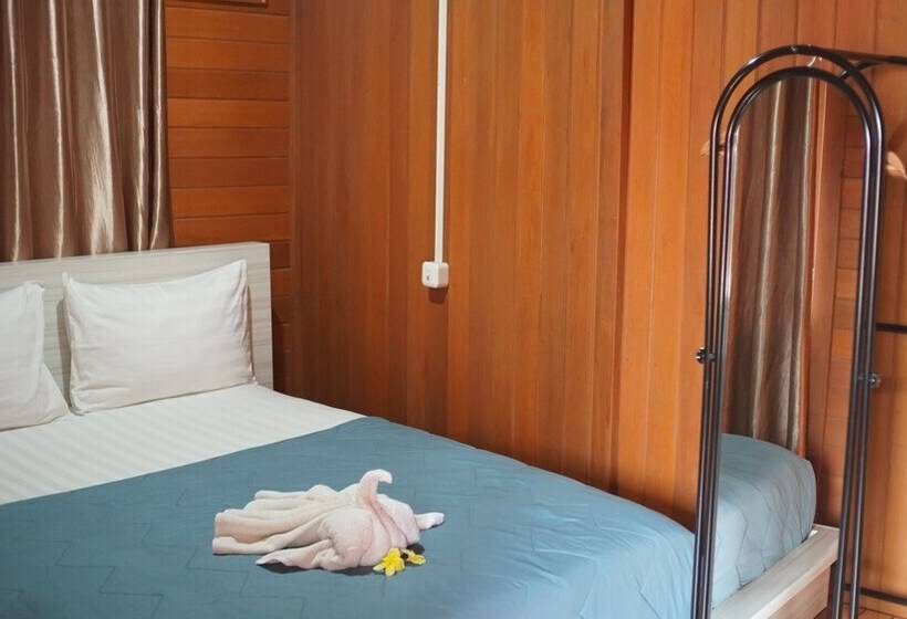 בית מלון כפרי Granada Inn Palu