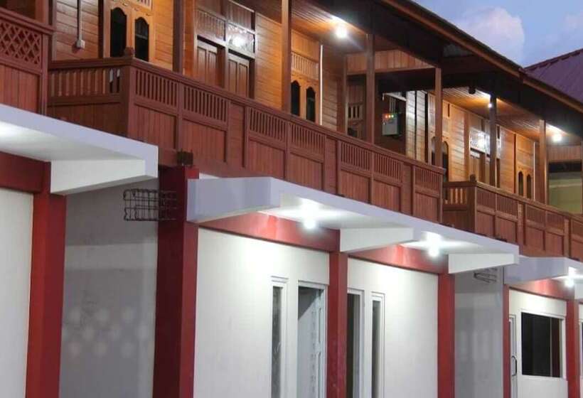 בית מלון כפרי Granada Inn Palu