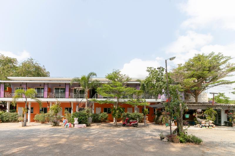 Hotel Oyo 931 Sor Chareanpanit