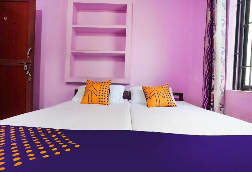 בית מלון כפרי Spot On Rohini Residency Kadampuzha