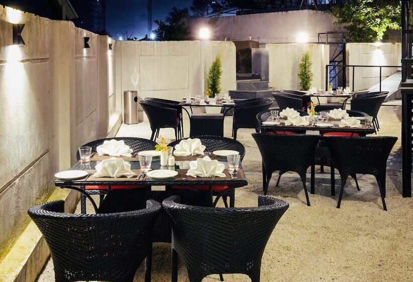 Spree Hotel Kriday Dehradun