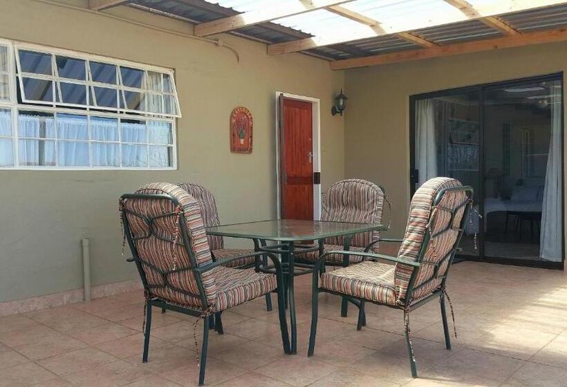 בית מלון כפרי Thabametsi Farm