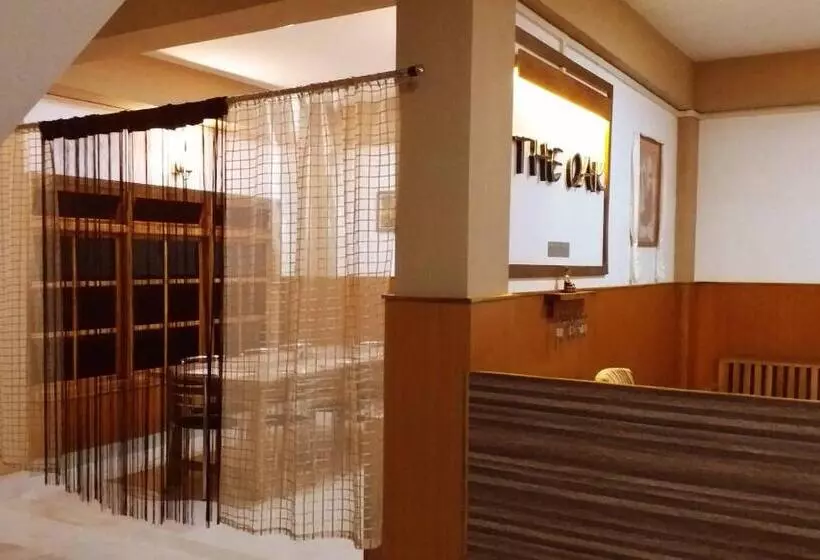 Hotelli The Oak