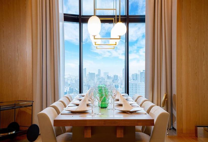 בית מלון כפרי W Osaka