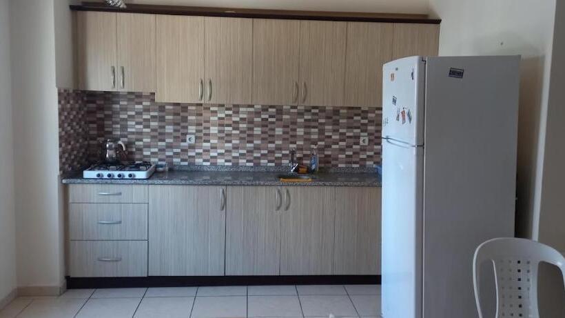 Oz Ulutas Apart Evleri