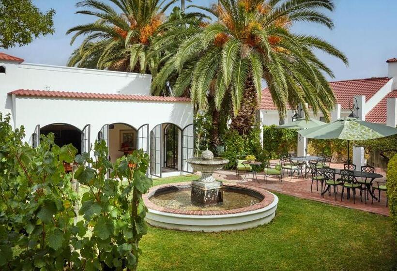 پانسیون Deux Frères Wine Estate & Luxury Villas