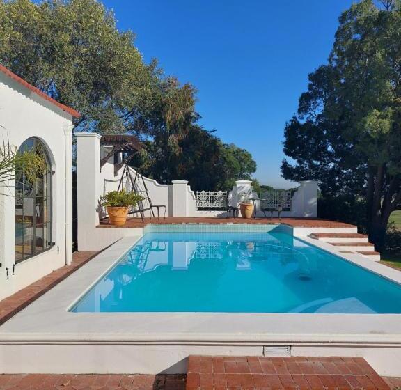 پانسیون Deux Frères Wine Estate & Luxury Villas