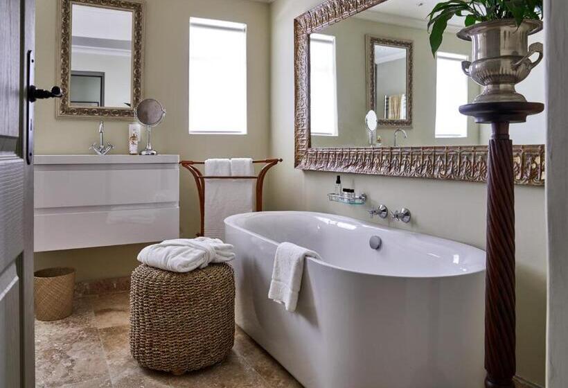 پانسیون Deux Frères Wine Estate & Luxury Villas