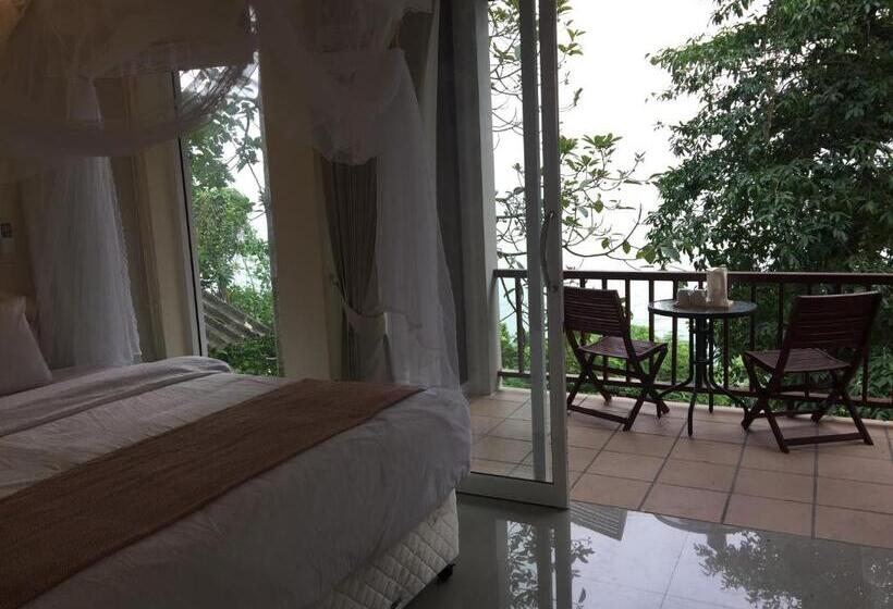 Plaa's Thansadet Resort