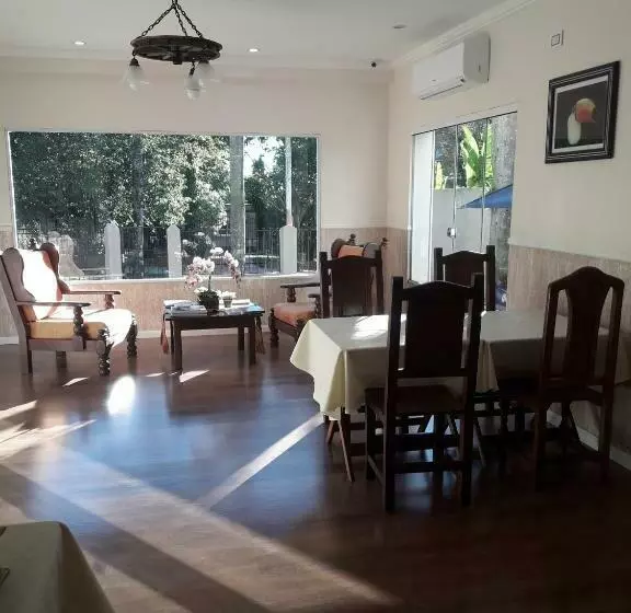 هاستل Posada Del Angú