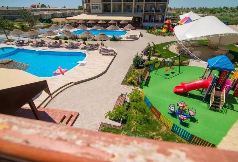 Hotel Kovcheg