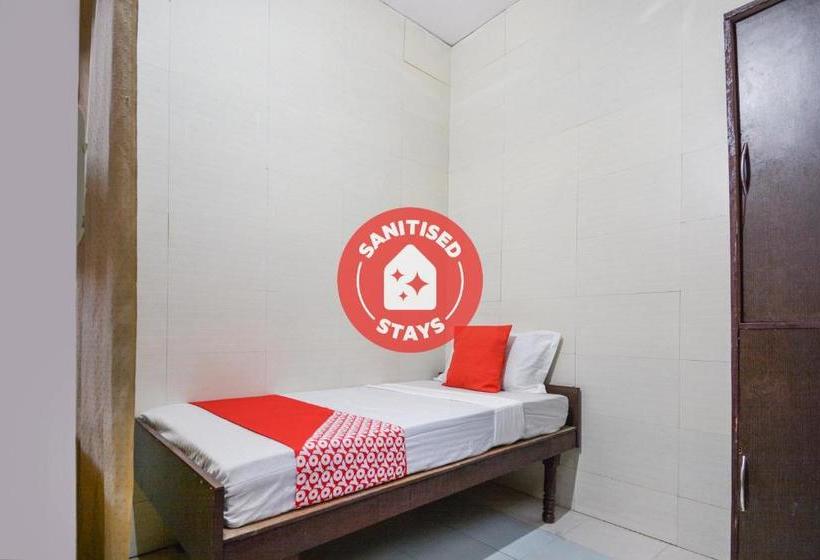 בית מלון כפרי Oyo 45902 Adinav