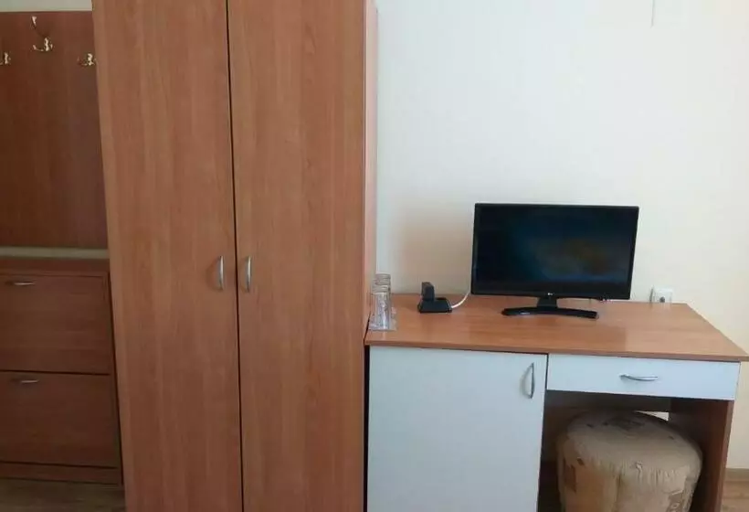 پانسیون Ivanovi Guest House