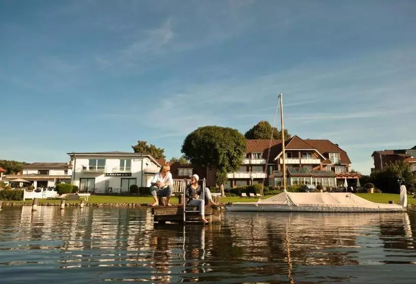 Strauers Hotel Am See