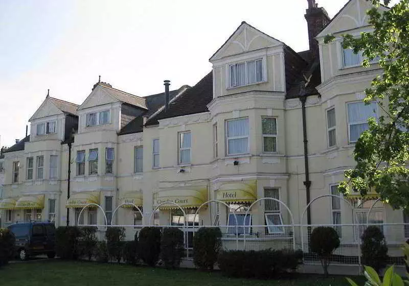 Croydon Court Hotel