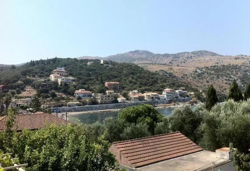 Dimitrakis Apartments