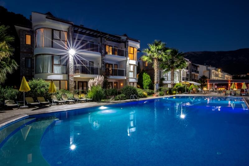 Golden Life Heights Deluxe Suite Hotel   Adults Only