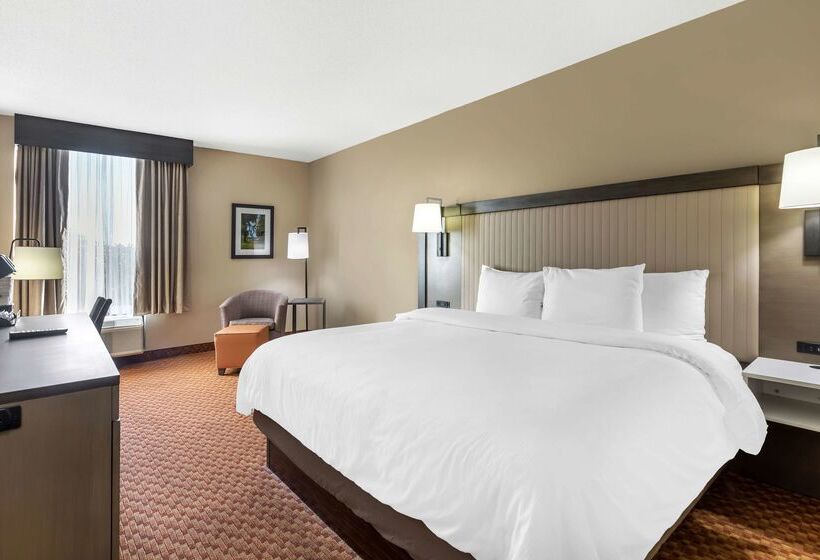 Best Western Plus Kendall Hotel & Suites