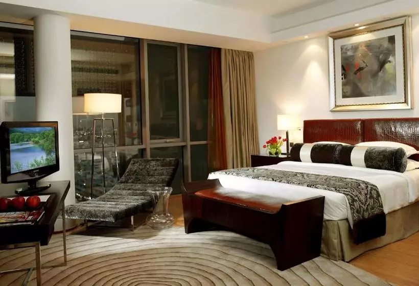 Отель Burjuman Arjaan By Rotana Dubai