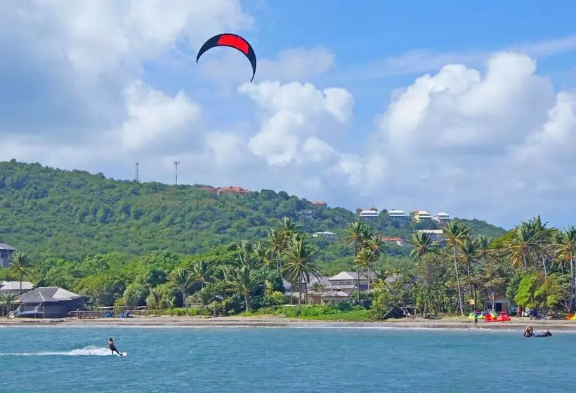 هتل Cap Cove St. Lucia