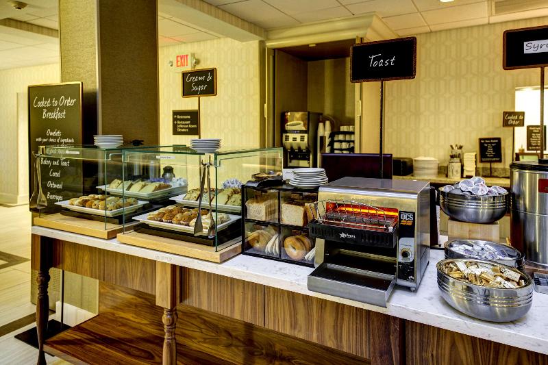 فندق Embassy Suites Williamsburg