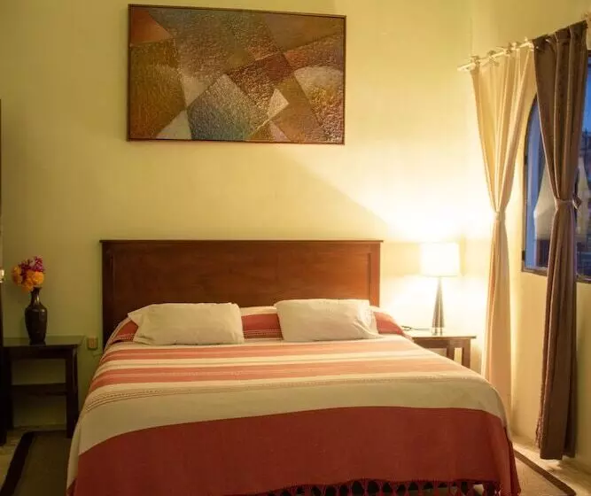 فندق Posada El Castillo Xilitla