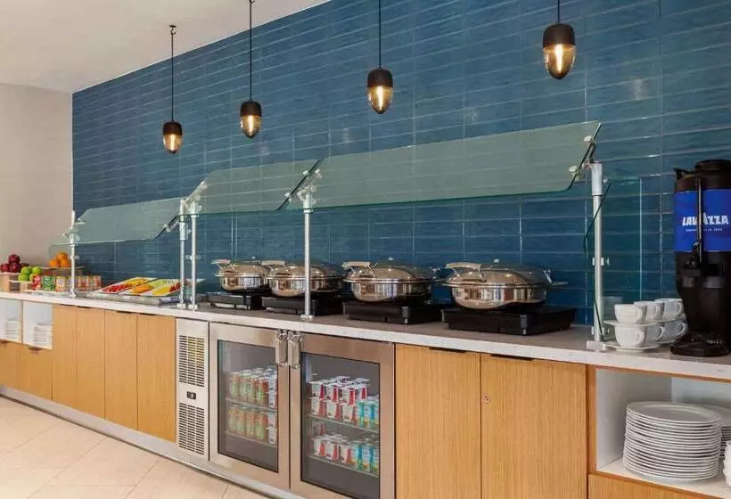 Radisson Hotel Sunnyvale   Silicon Valley