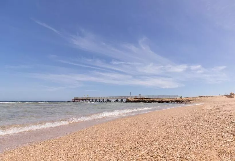 هتل Serenity Alpha Beach Ex Serenity Makadi Beach