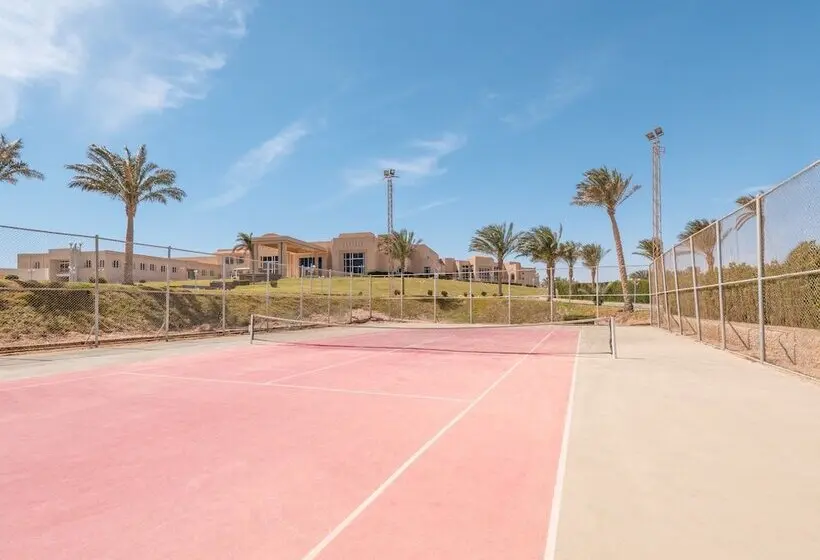 هتل SRNTY Sea Reef - Ex Serenity Alpha Beach