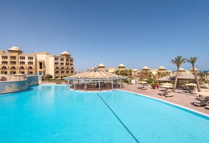 هتل SRNTY Sea Reef - Ex Serenity Alpha Beach