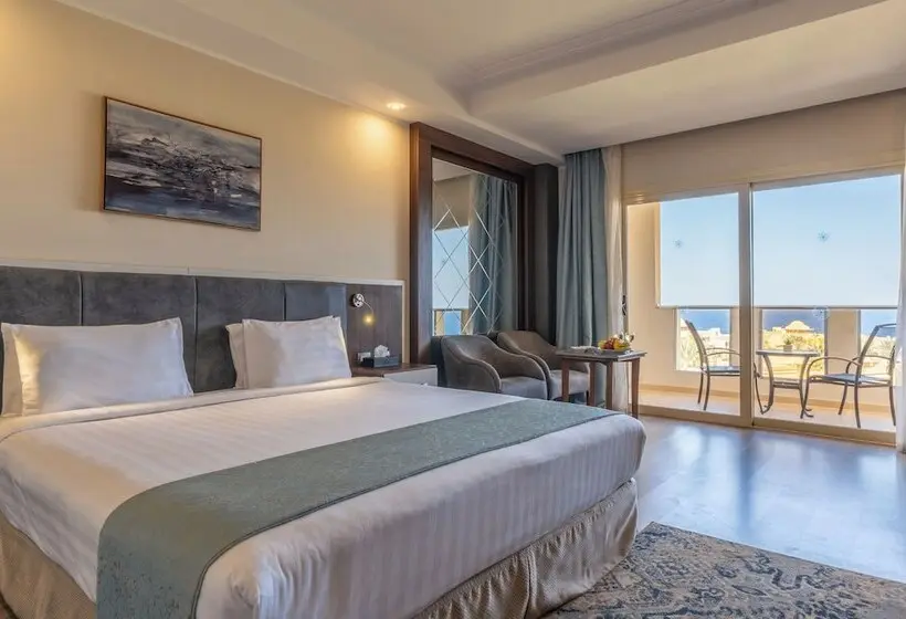 هتل SRNTY Sea Reef - Ex Serenity Alpha Beach