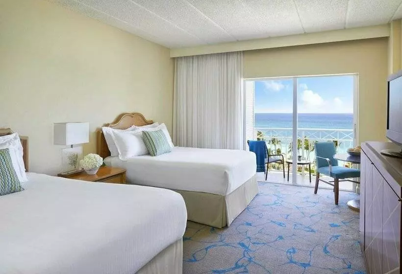 هتل The Beach At Atlantis