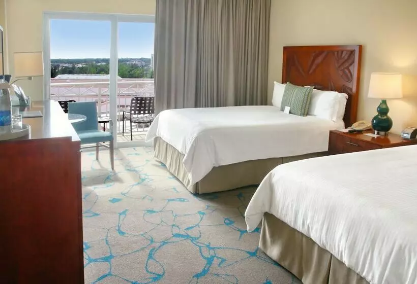 هتل The Beach At Atlantis