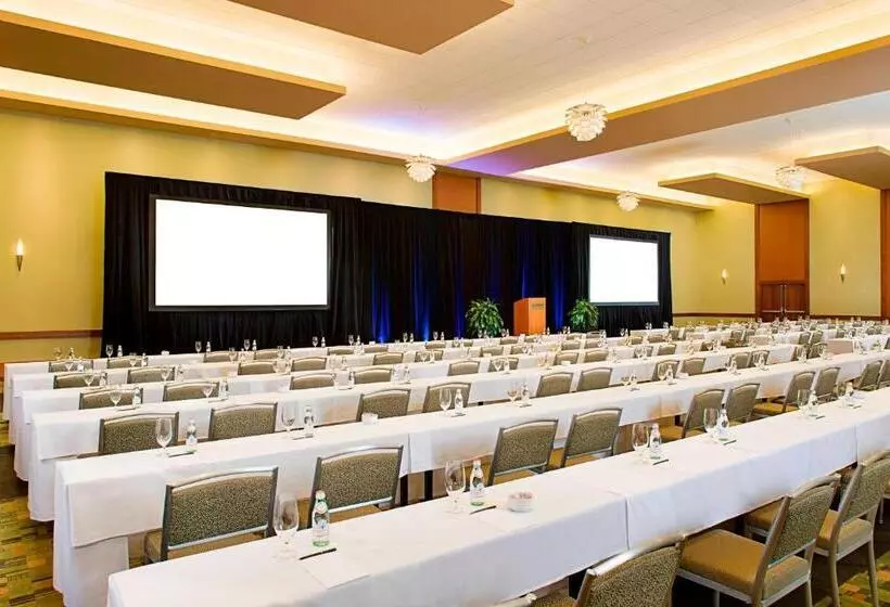 בית מלון כפרי The Westin Chicago North Shore