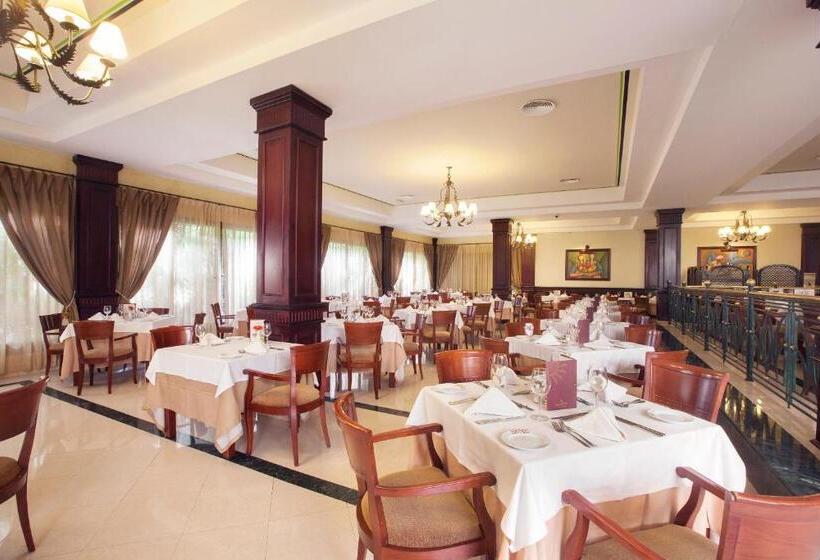 استراحتگاه Bahia Principe Grand Punta Cana - All Inclusive