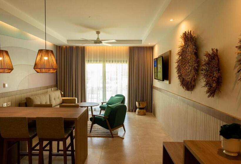 استراحتگاه Bahia Principe Grand Punta Cana - All Inclusive