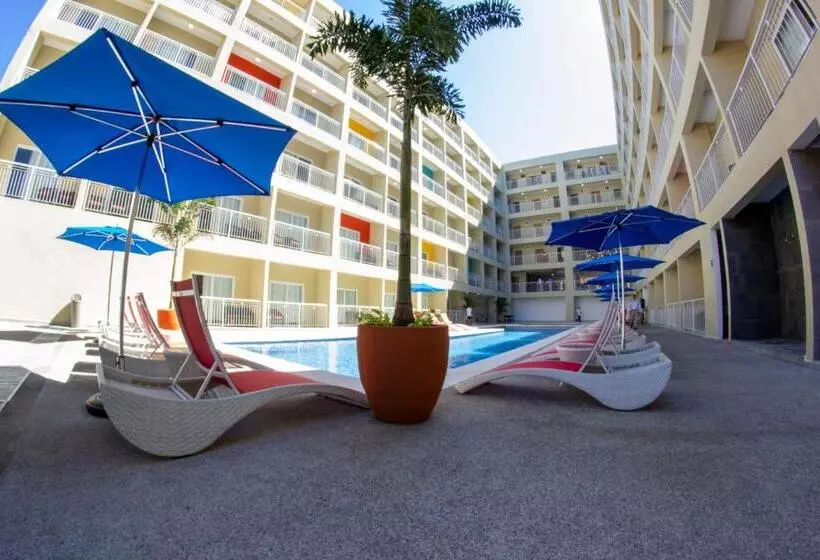 ホテル Decameron Isla Coral Guayabitos, Ramada All Inclusive Resort