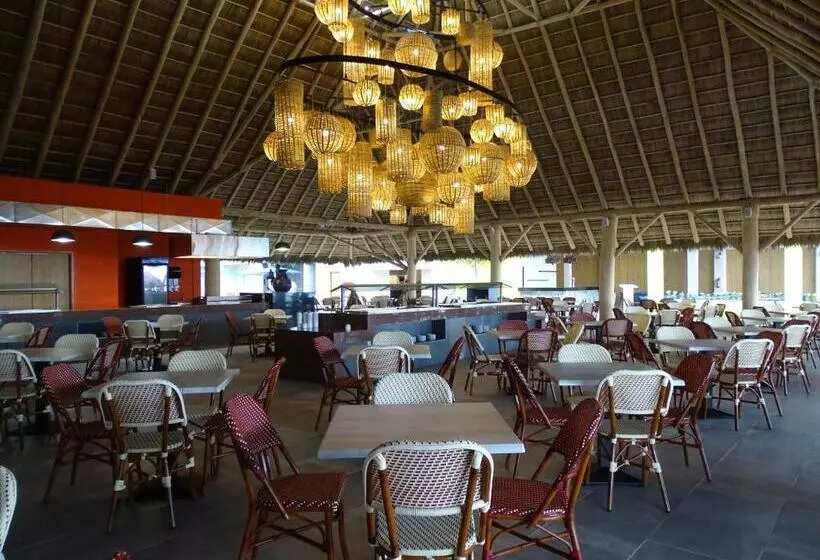 ホテル Decameron Isla Coral Guayabitos, Ramada All Inclusive Resort