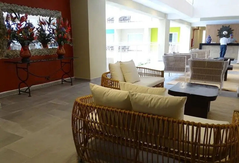 ホテル Decameron Isla Coral Guayabitos, Ramada All Inclusive Resort