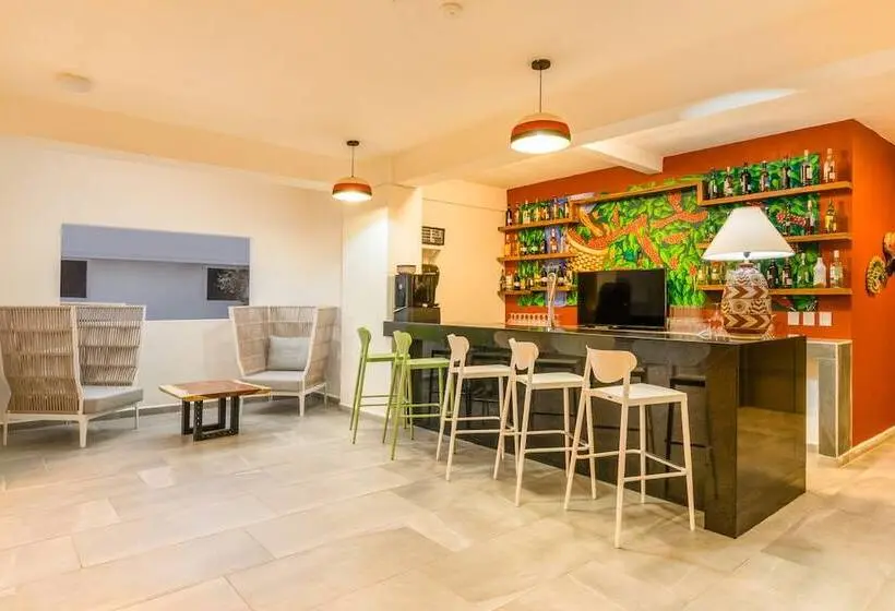 ホテル Decameron Isla Coral Guayabitos, Ramada All Inclusive Resort
