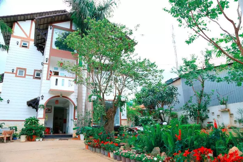 هتل Hoai Huong Homestay