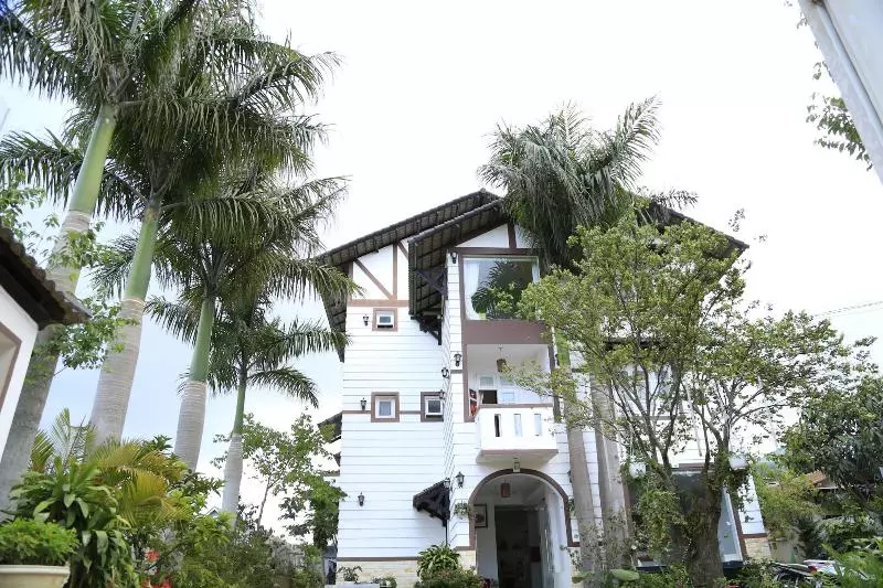 هتل Hoai Huong Homestay