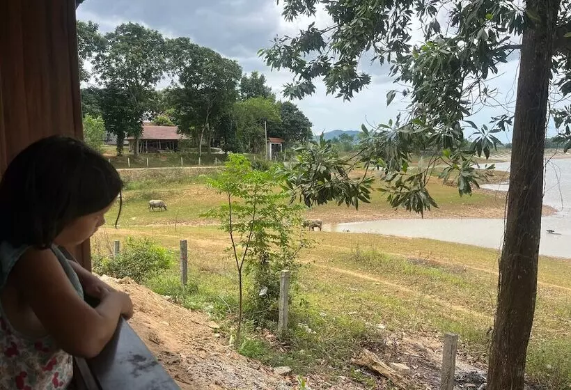 هتل Nguyen Shack Retreat Resort