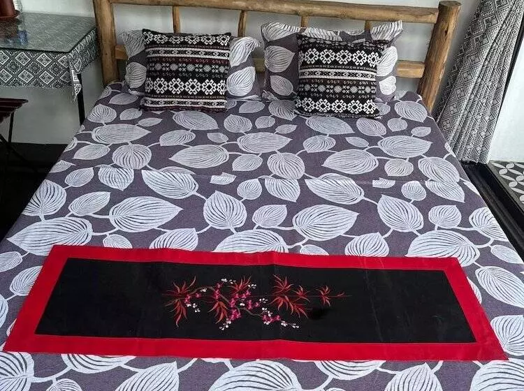 هتل Nguyen Shack Retreat Resort