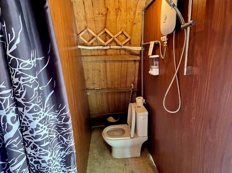 هتل Nguyen Shack Retreat Resort