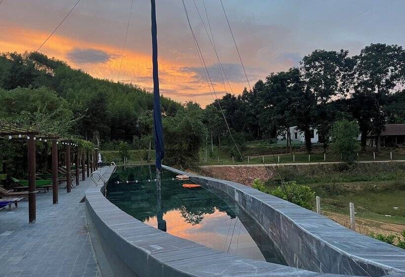 هتل Nguyen Shack Retreat Resort