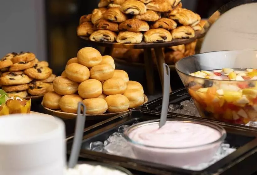 ホテル Residence Inn By Marriott Brussels Airport