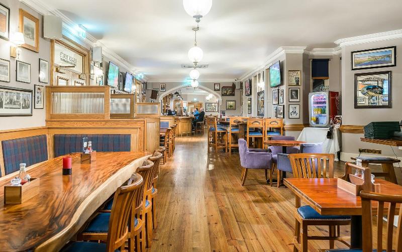 בית מלון כפרי Breaffy Woods