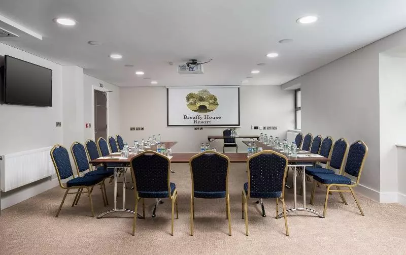 בית מלון כפרי Breaffy Woods